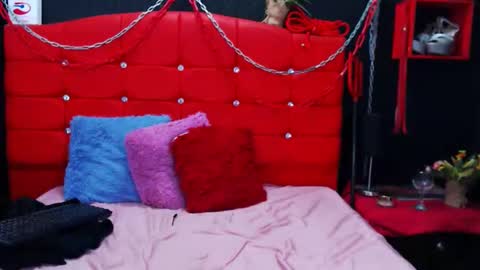 Nixye online show from 11/07/25, 07:52