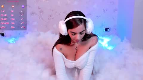   ambarsulliva  online show from 10/25/25, 10:45