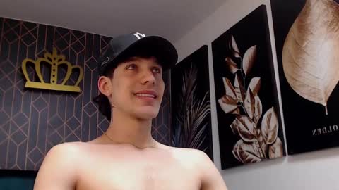 Snapshot of noah_brigth chatting on 03/08/25, 04:23 Noah Brigth online show from 03/08/25, 04:23