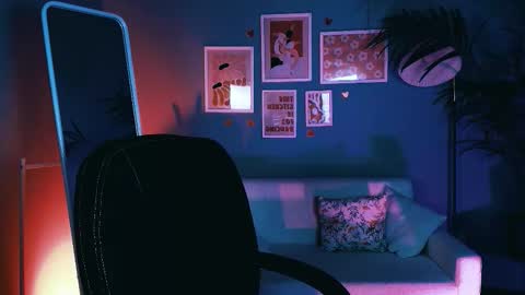 Snapshot of noah_elmer chatting on 10/15/25, 03:34 REAL name LiaDM are always open online show from 10/15/25, 03:34