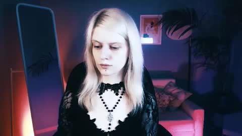 Snapshot of noah_elmer chatting on 11/07/25, 07:30 REAL name LiaDM are always open online show from 11/07/25, 07:30