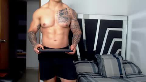 Snapshot of noah_harris01 chatting on 12/02/24, 11:01 Noah Harris01 online show from 12/02/24, 11:01