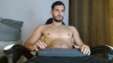 Noah online show from 01/13/25, 04:51