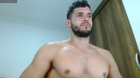 Noah online show from 10/22/25, 11:43