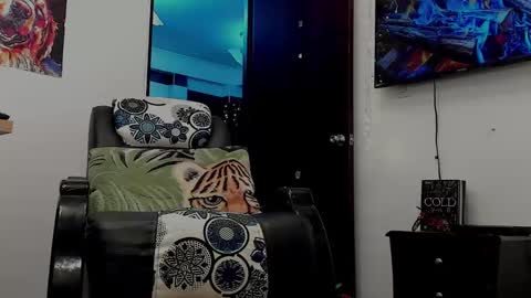 Snapshot of noahbrawn chatting on 01/14/25, 03:15 LIAM- noah online show from 01/14/25, 03:15