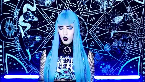 caroline online show from 11/21/25, 02:43