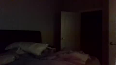 Snapshot of noelng3 chatting on 02/13/25, 02:12 noelng3 online show from 02/13/25, 02:12