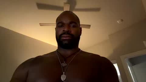 Snapshot of noelng3 chatting on 10/17/25, 07:44 noelng3 online show from 10/17/25, 07:44