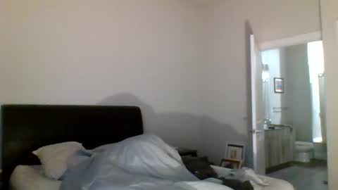 Snapshot of noelng3 chatting on 11/26/25, 08:59 noelng3 online show from 11/26/25, 08:59