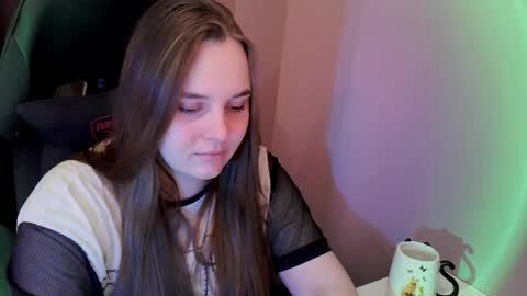 noir_ember_ online show from 11/15/25, 01:29