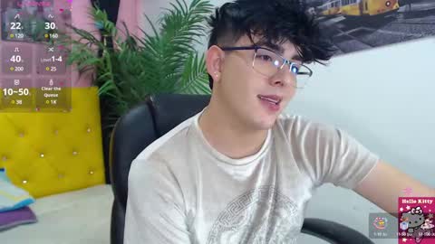 Snapshot of nolan_twink chatting on 02/14/25, 06:29 Nolan online show from 02/14/25, 06:29