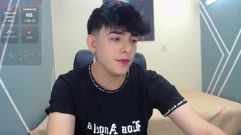Snapshot of nolan_twink chatting on 03/02/25, 05:47 Nolan online show from 03/02/25, 05:47