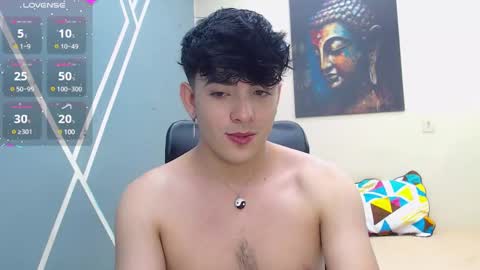 Snapshot of nolan_twink chatting on 03/04/25, 09:54 Nolan online show from 03/04/25, 09:54