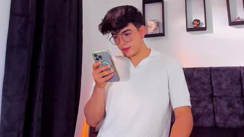 Nolan  online show from 10/23/25, 08:18