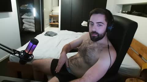 Snapshot of nomadicff chatting on 12/04/24, 09:02 nomadicFF online show from 12/04/24, 09:02