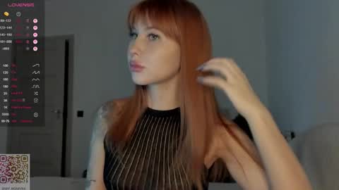 Rina Rabbit online show from 10/13/25, 10:43