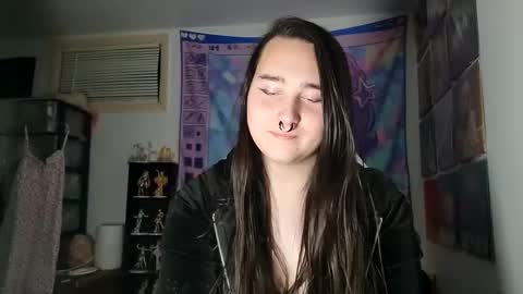 Snapshot of nonbinarybeauty20 chatting on 01/28/25, 01:38 nonbinarybeauty20 online show from 01/28/25, 01:38