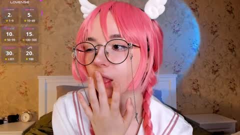 Snapshot of nora_failure chatting on 12/09/24, 11:04 Nora Failure online show from 12/09/24, 11:04