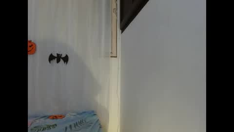 norapaker online show from 10/11/25, 07:12