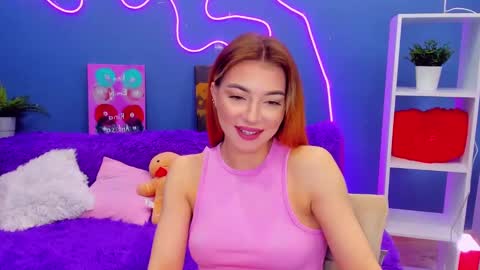 NoraSun online show from 03/12/25, 07:06