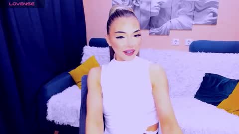 NoraSun online show from 11/14/25, 05:55