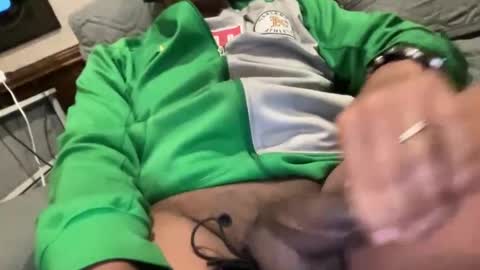 nostringfun online show from 12/19/24, 03:19