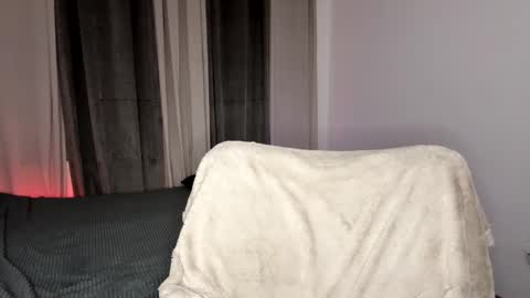 Snapshot of notamericanpie23 chatting on 11/07/25, 03:28 Tina online show from 11/07/25, 03:28