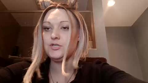 Snapshot of notouchmami chatting on 10/29/25, 03:53 notouchmami online show from 10/29/25, 03:53