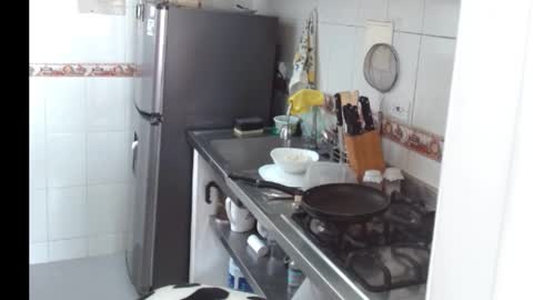 Snapshot of novaperotti chatting on 10/11/25, 03:43 novaperotti online show from 10/11/25, 03:43