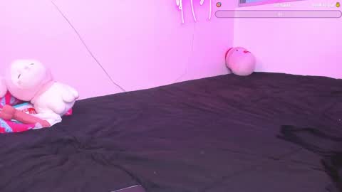 Snapshot of noxarcanee chatting on 03/06/25, 11:09 Goth Darling online show from 03/06/25, 11:09