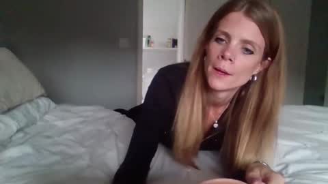 Alice  Nudgeman online show from 10/13/25, 08:25