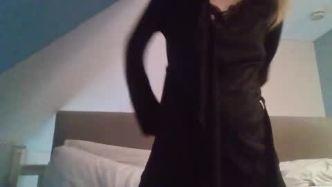 Alice  Nudgeman online show from 10/31/25, 09:21