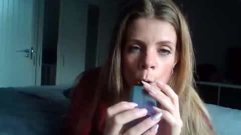 Alice  Nudgeman online show from 11/06/25, 09:10