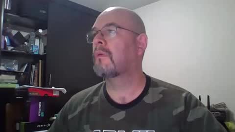 Snapshot of nuevoshowgranlattino chatting on 11/19/25, 01:38 nuevoshowgranlattino online show from 11/19/25, 01:38