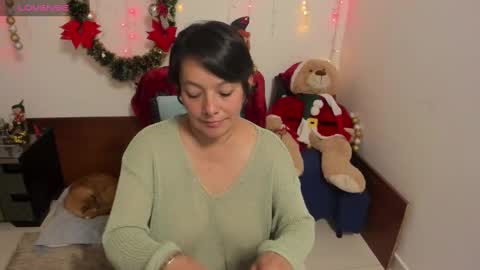 nuit_rose online show from 01/07/25, 06:48