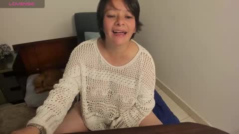 nuit_rose online show from 02/04/25, 07:51