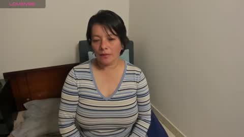 nuit_rose online show from 02/07/25, 06:45