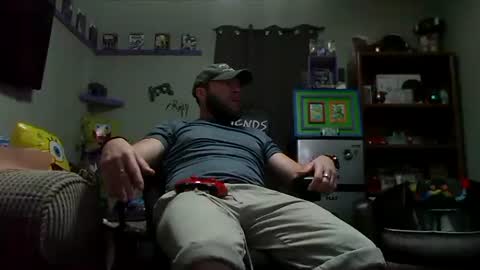 Awwwww Hey Sweetie Pies. Welcome To The Sweetie Pie Lounge. Enjoy The Dad-Cast. SweetCorny Fun-loving Dad Talk. online show from 10/18/25, 05:14