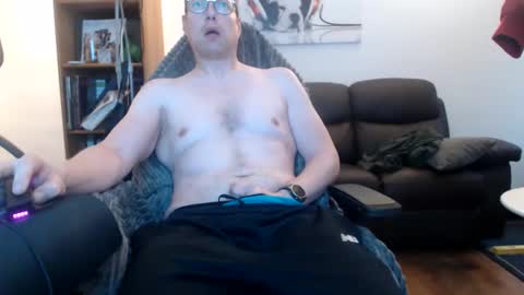 nursefan online show from 10/20/25, 06:36