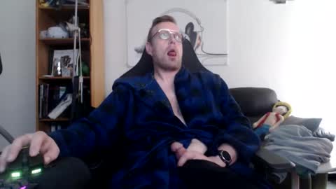 nursefan online show from 11/01/25, 08:38