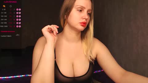 WEELCOMEEEEEEEEEE online show from 11/11/25, 09:59