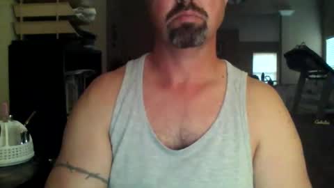 nvrenuff1979 online show from 11/21/25, 12:37