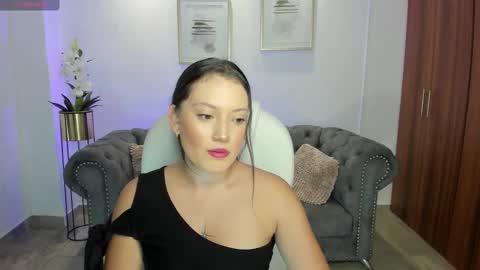 nylaa_rose online show from 10/02/25, 06:48
