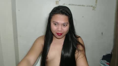 nylecummer online show from 10/24/25, 08:05