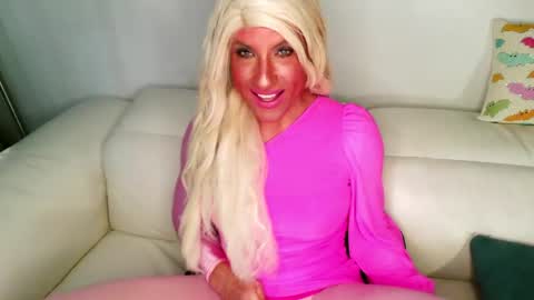 Breanna Rae online show from 10/21/25, 01:39