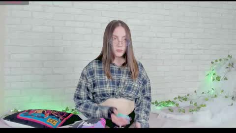 Kat online show from 10/11/25, 03:10