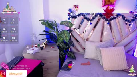 Alex   .    online show from 12/27/24, 10:12