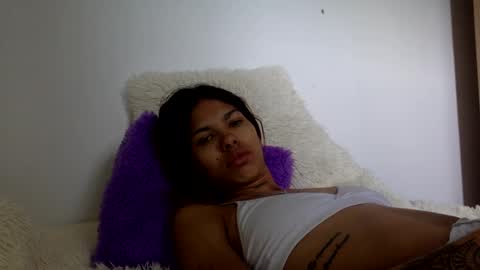 Snapshot of o101624 chatting on 09/14/25, 09:47 o101624 online show from 09/14/25, 09:47