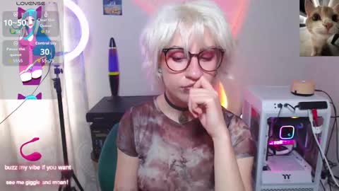 Moonlight online show from 10/11/25, 12:58