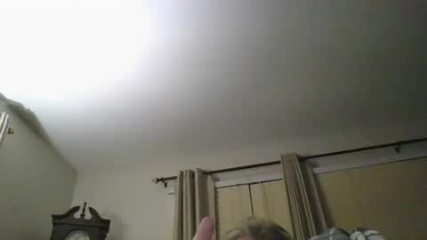 obx4sunanfun60 online show from 03/12/25, 09:44